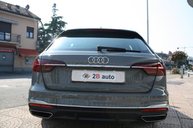 AUDI A4 40 TDI quattro S tronic S line edition Immagine 3