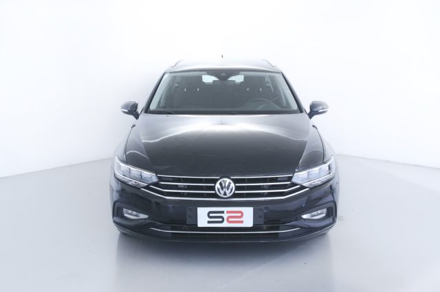 VOLKSWAGEN Passat Variant 2.0 TDI SCR EVO DSG Business Immagine 2