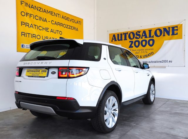 LAND ROVER Discovery Sport 1.5 I3 PHEV 309 CV AWD Auto HSE FARI MATRIX Immagine 3