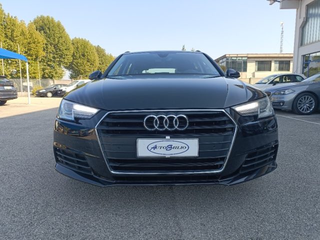 AUDI A4 Avant 2.0 TDI 190 CV S tronic S line Edition Immagine 1