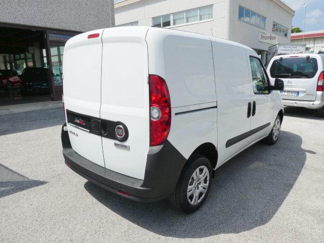 FIAT Doblo Cargo 1.3 MJet 95 Cv - Schermo, Bluetooth, Clima Immagine 3