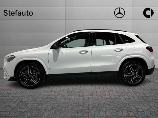 MERCEDES-BENZ GLA 180 Automatic AMG Line Advanced Plus Immagine 2