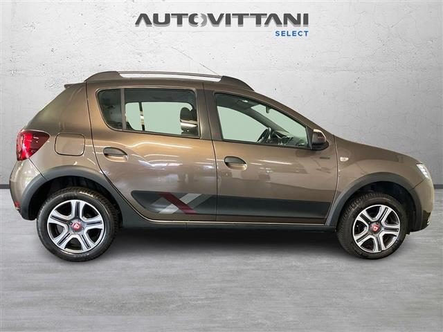 DACIA Sandero Stepway 1.5 Blue dCi 95cv Techroad Immagine 4