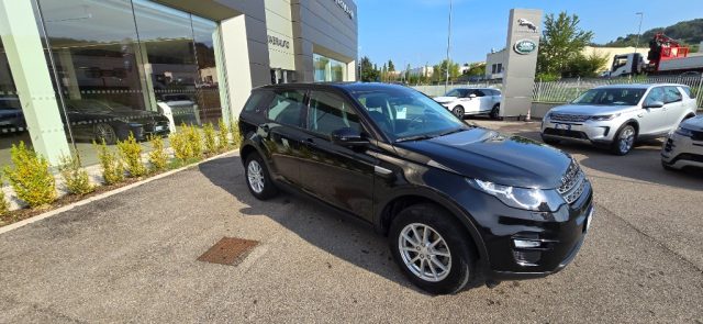 LAND ROVER Discovery Sport 2.0 TD4 150 CV Pure Immagine 1