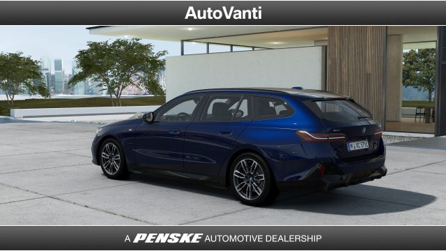 BMW 530 e xDrive Touring Msport Immagine 2