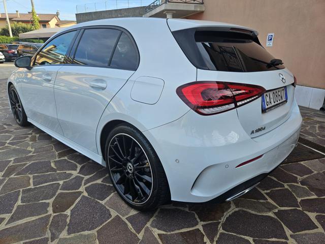 MERCEDES-BENZ A 180 d Automatic Premium AMG Night edition Immagine 2