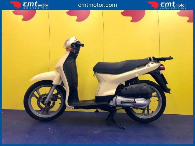 HONDA SH  50 Garantito e Finanziabile Immagine 2