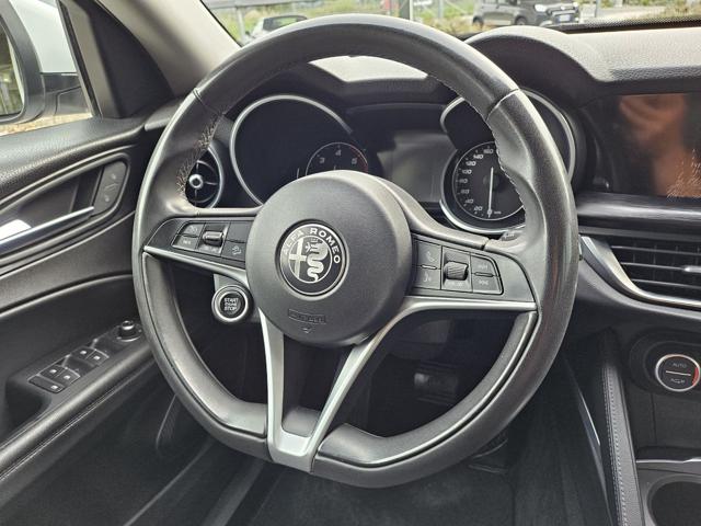 ALFA ROMEO Stelvio 2.2 Turbodiesel 180 CV AT8 Q4 Business Immagine 4