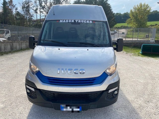 IVECO 35S14N CNG HI-MATIC  ANNO 2018 KM 33605 Immagine 1