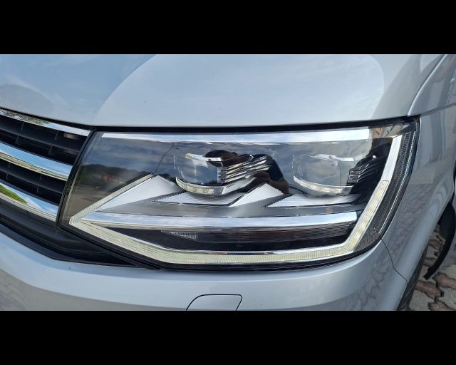 VOLKSWAGEN MULTIVAN 2.0 TDI 150CV DSG HIGHLINE - foto 8