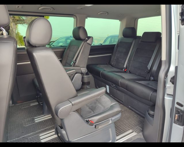 VOLKSWAGEN MULTIVAN 2.0 TDI 150CV DSG HIGHLINE - foto 18
