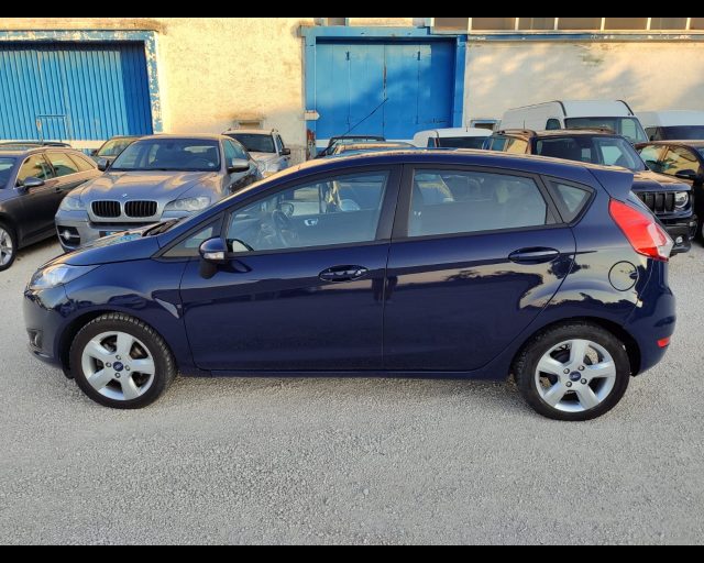 FORD Fiesta 1.5 TDCi 75CV 5 porte Immagine 1