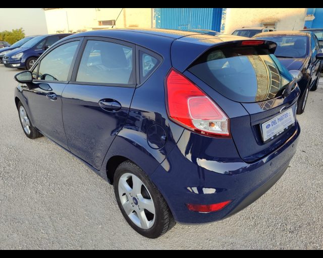 FORD Fiesta 1.5 TDCi 75CV 5 porte Immagine 2