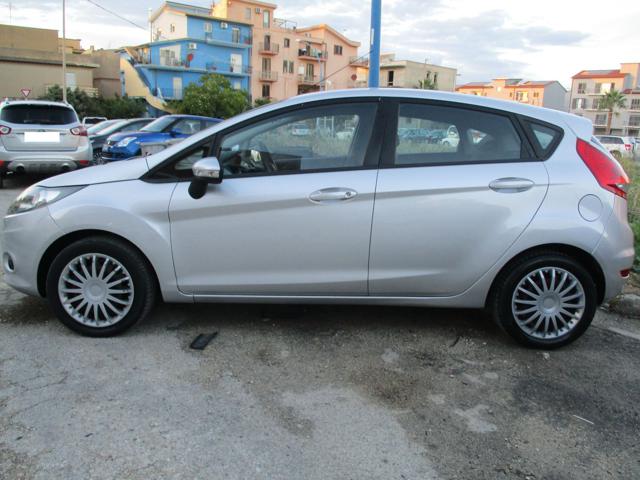 FORD Fiesta 1.4 TDCi 5p PLUS Immagine 3