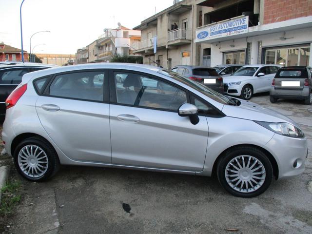 FORD Fiesta 1.4 TDCi 5p PLUS Immagine 4