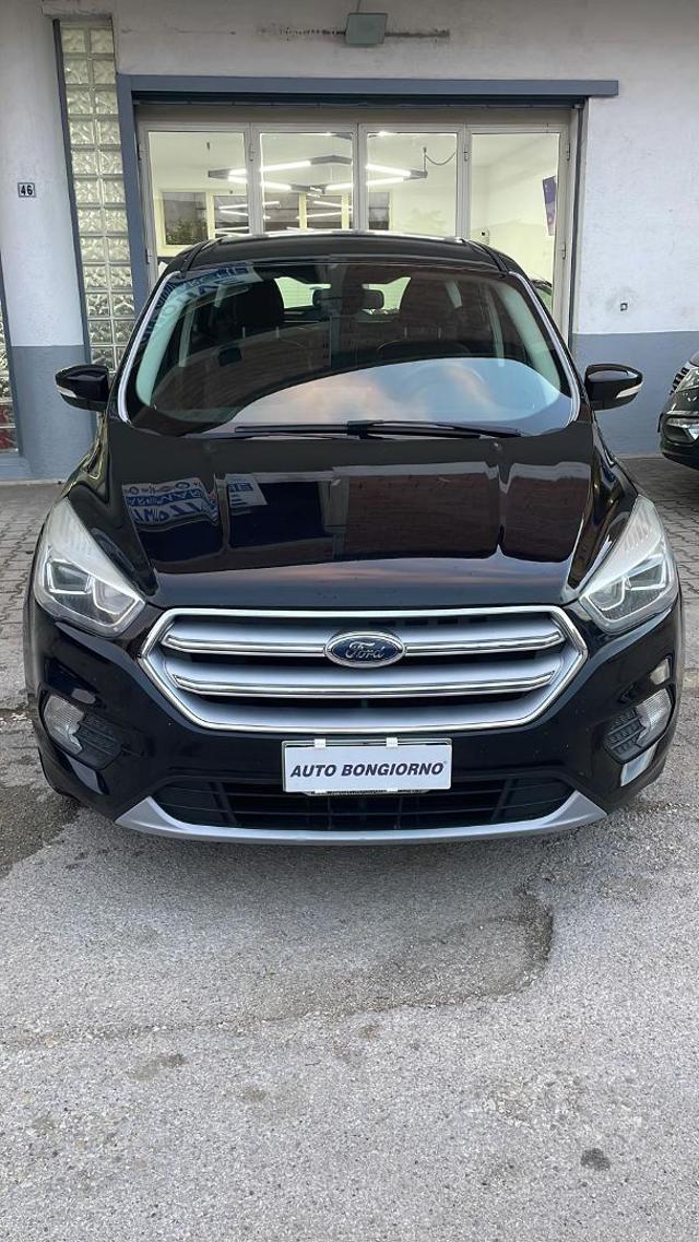 FORD Kuga 2.0 TDCI 150 CV S&S  Powershift Titanium Immagine 1