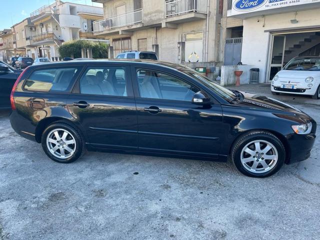 VOLVO V50 D3 POLAR Immagine 4