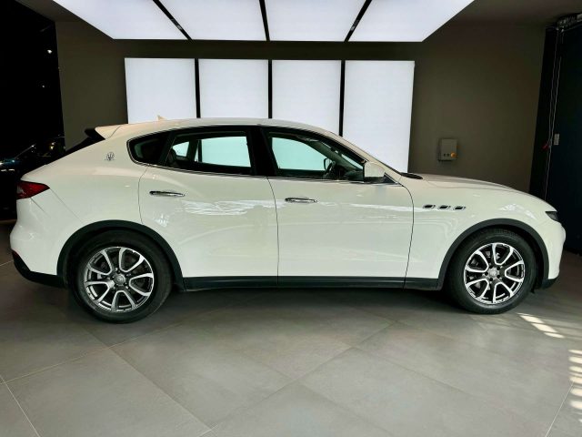 MASERATI Levante 3.0 V6 250 Cv , ADAS Driver ass. pack plus Immagine 4