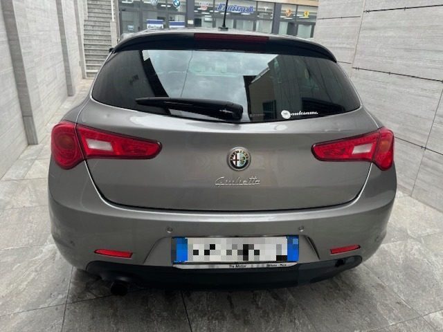 ALFA ROMEO Giulietta 1.4 Turbo MultiAir TCT LEGGERMENTE GRANDINATA Immagine 4