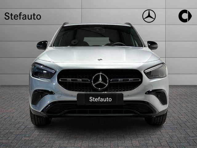 MERCEDES-BENZ GLA 200 d Automatic Progressive Advanced Plus Immagine 3