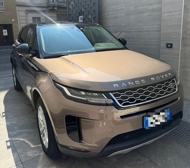 LAND ROVER Range Rover Evoque 2.0D I4-L.Flw 150 CV AWD Auto S Immagine 2