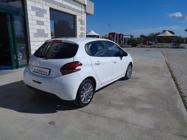 PEUGEOT 208 BlueHDi 75 5 porte Allure Immagine 4