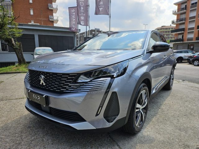 PEUGEOT 3008 Hybrid 225 e-EAT8 Allure Immagine 1