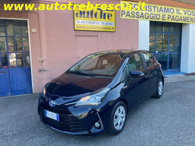 toyota yaris 1.5 hybrid 5 porte business