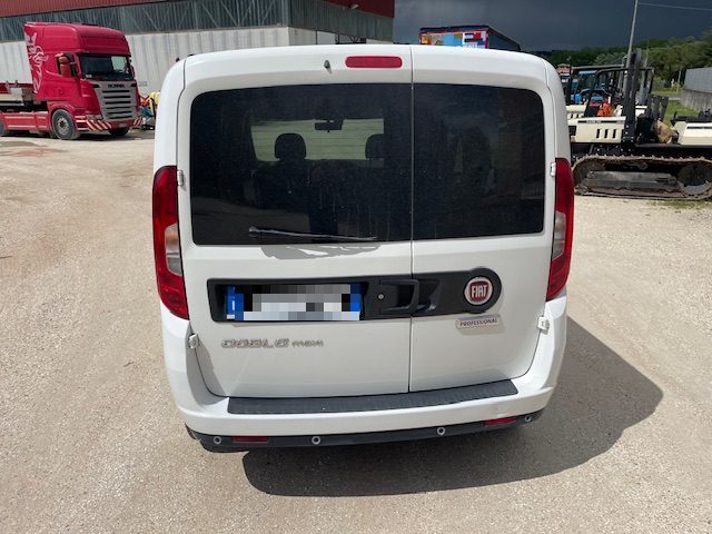 FIAT DOBLO' CARGO 1.6 MJT MAXI  ANNO 2020 KM 81082 Immagine 2