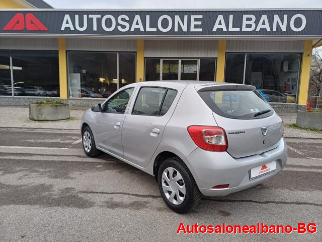 DACIA Sandero 1.5 dCi  75CV Start&Stop Laureate PER NEOPATENTATI Immagine 4