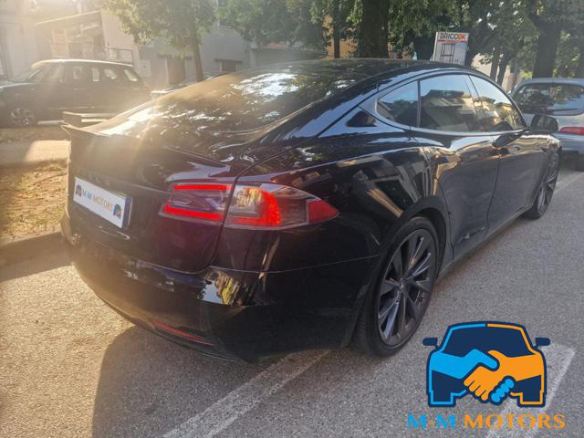 TESLA Model S 75 D  Dual Motor PELLE TOTALE BIANCA Immagine 3