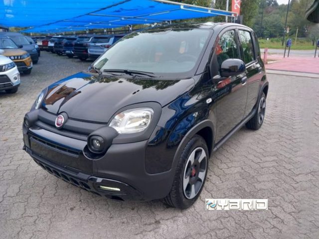 FIAT Panda 1.0 Hybrid/GPL City Cross Immagine 0