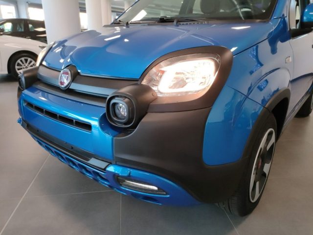 FIAT Panda 1.0 Hybrid/GPL City Cross Immagine 1