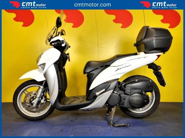 YAMAHA Xenter 150 Garantito e Finanziabile Immagine 2