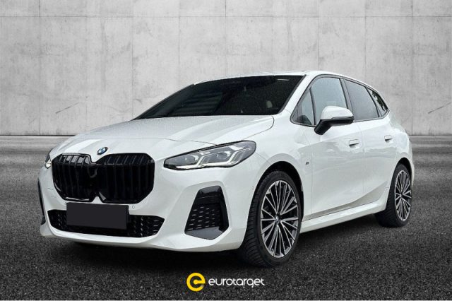 BMW 223 Elettrica/Benzina 2022 usata