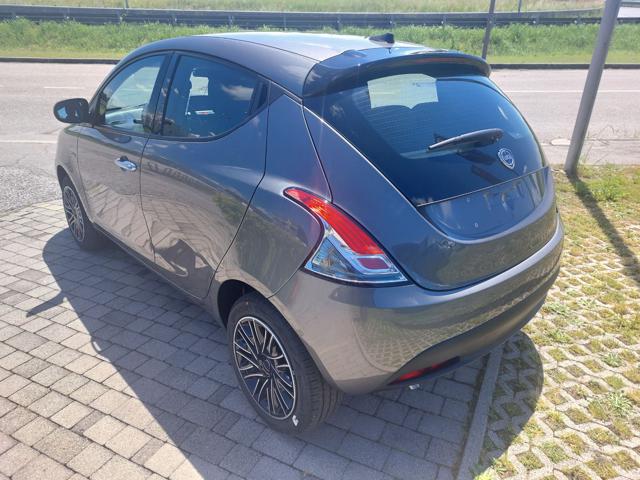 LANCIA Ypsilon 1.0 FireFly 5 porte S&S Hybrid Oro Immagine 3