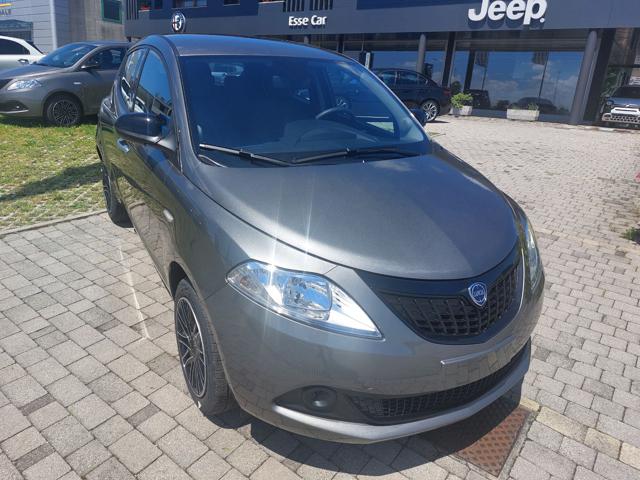 LANCIA Ypsilon 1.0 FireFly 5 porte S&S Hybrid Oro Immagine 0