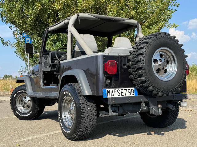 JEEP Wrangler YJ 4.0 Automatik+klima Immagine 4