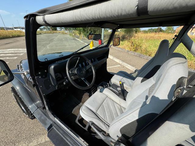 JEEP Wrangler YJ 4.0 Automatik+klima Immagine 3