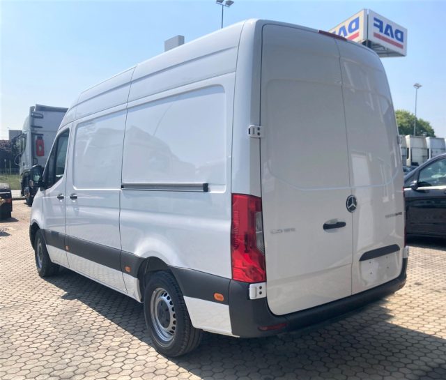 MERCEDES-BENZ Sprinter 315 F 37/35 Immagine 4