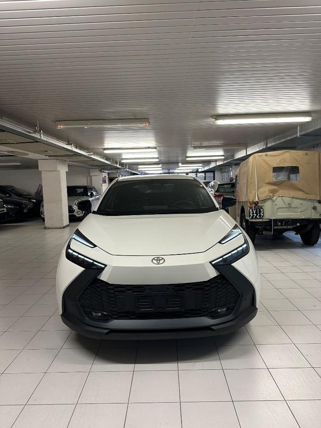 TOYOTA C-HR 1.8 Hybrid E-CVT Trend Immagine 1