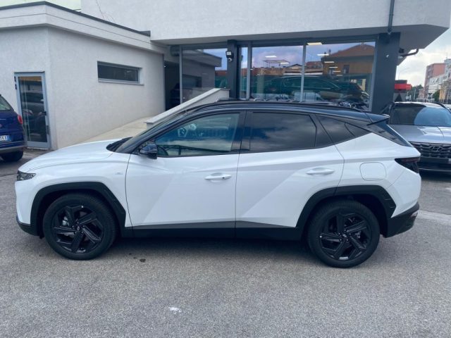 HYUNDAI Tucson 1.6 T-GDI 48V 4WD 7DCT Exellence Immagine 1