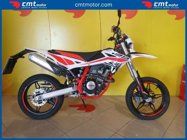 BETAMOTOR RR 125 4T Garantita e Finanziabile Immagine 0