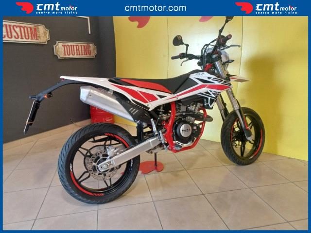 BETAMOTOR RR 125 4T Garantita e Finanziabile Immagine 4