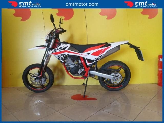 BETAMOTOR RR 125 4T Garantita e Finanziabile Immagine 2