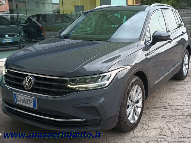 VOLKSWAGEN Tiguan Tiguan 2.0 tdi Life 150cv dsg Immagine 0