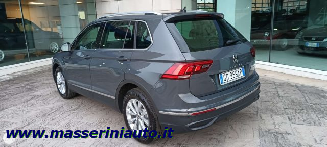 VOLKSWAGEN Tiguan Tiguan 2.0 tdi Life 150cv dsg Immagine 2