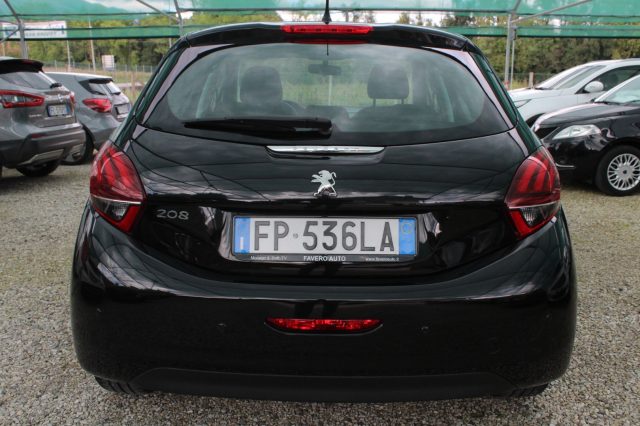 PEUGEOT 208 PureTech 82 5 porte Allure Immagine 4