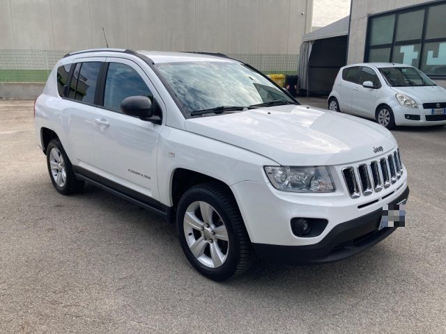 JEEP Compass RECANATI-2.2 CRD Limited 4WD GANCIO TRAINO Immagine 2