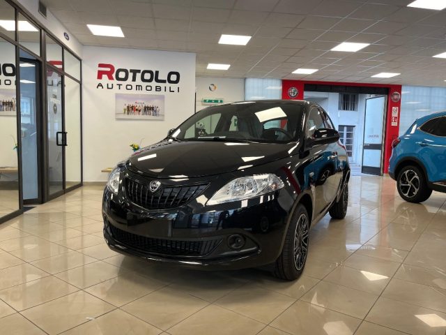 LANCIA Ypsilon 1.0 FireFly 5 porte S&S Hybrid Oro Immagine 0